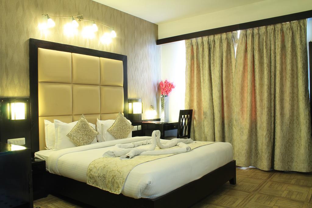 The Park Classic Jaipur Zimmer foto